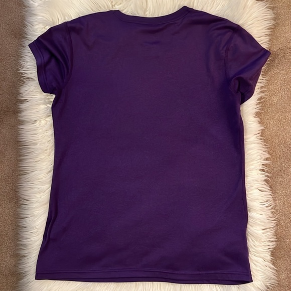 Nike Dri-Fit purple top-Like New❤️ - Picture 4 of 8